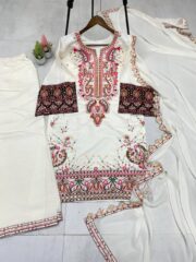 "Style That Shimmers – Roman Silk with a Royal Touch - Image 3